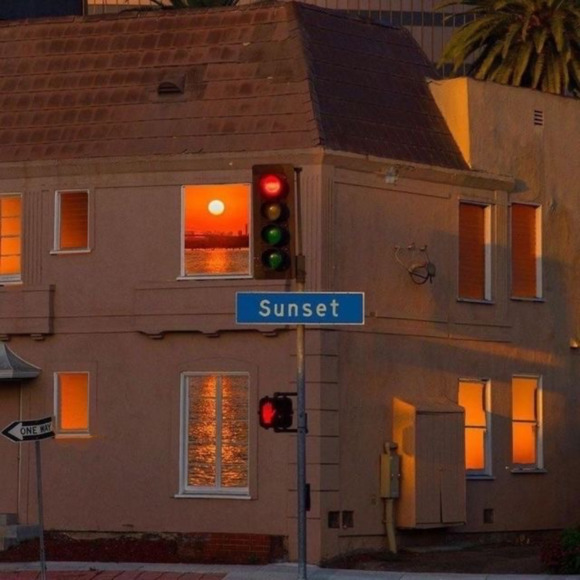 Meet your Posher, Cecilia - Picture 1 of 1